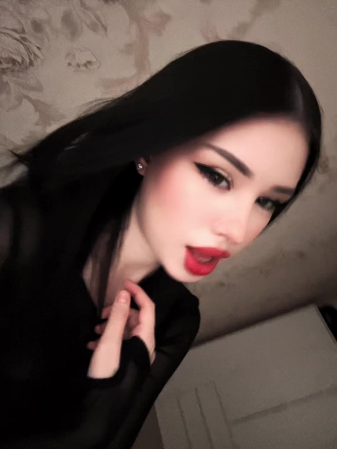 @ReikaUWU