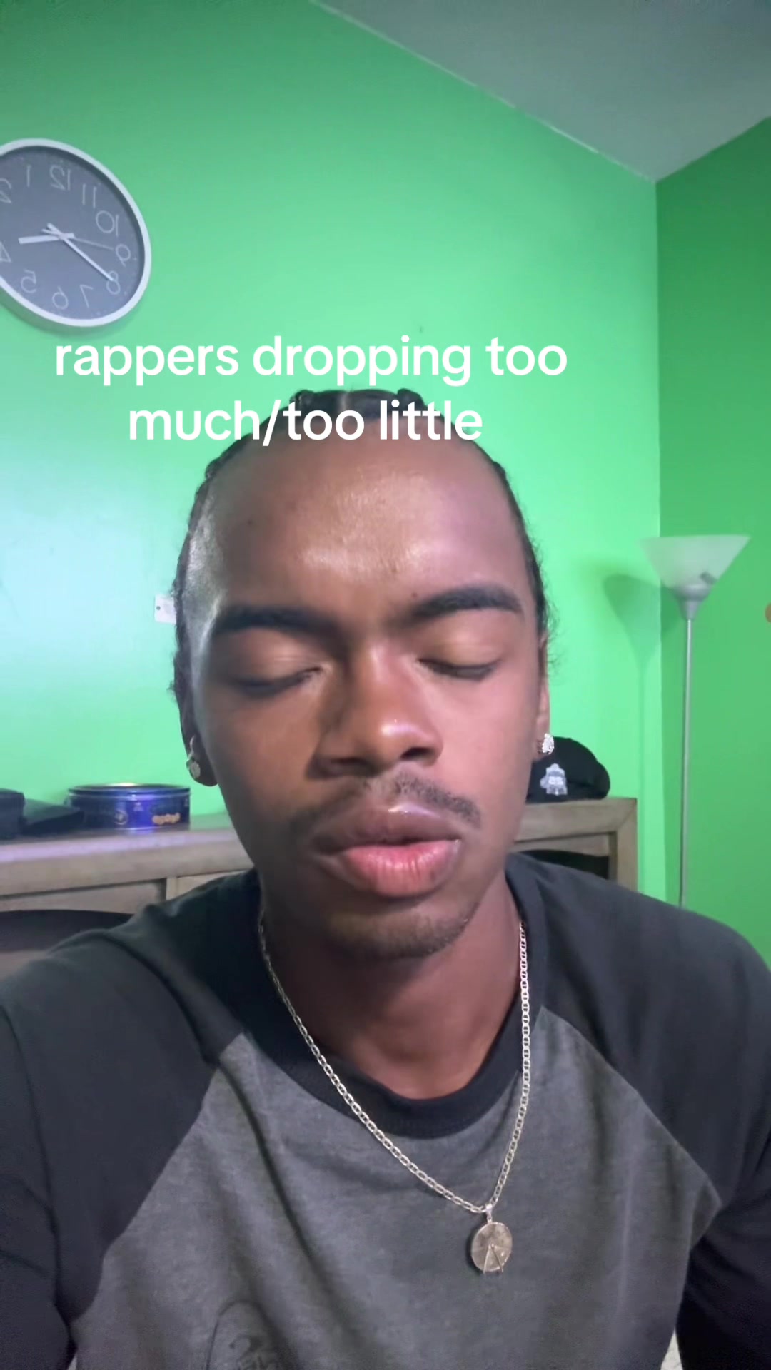 @️