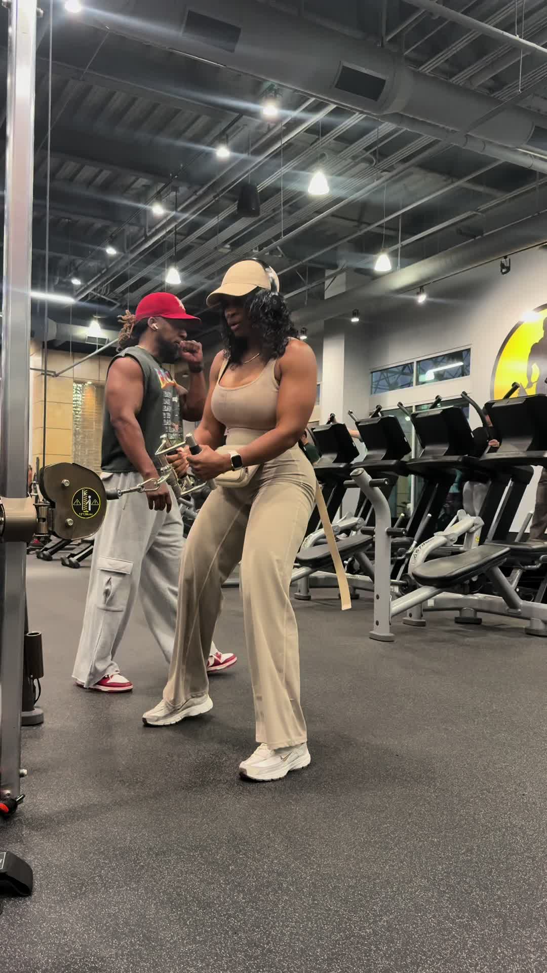 @Tee_ snatchd 🧘🏾♀️