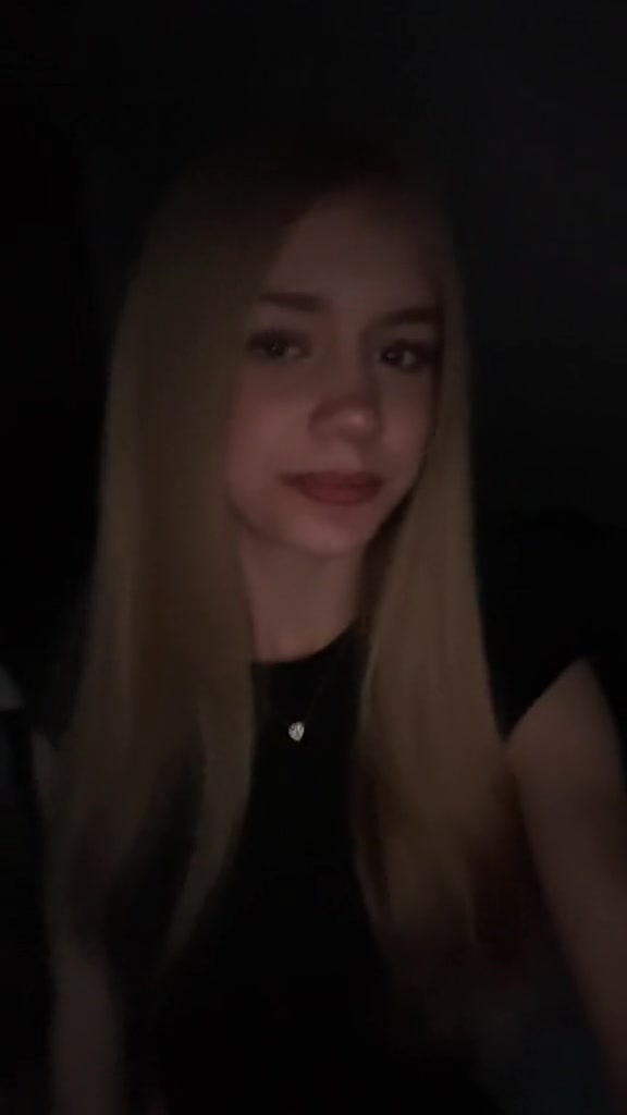 @Эмилия💐