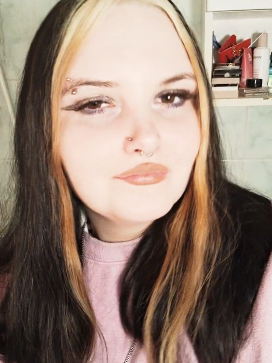 @Vanileya