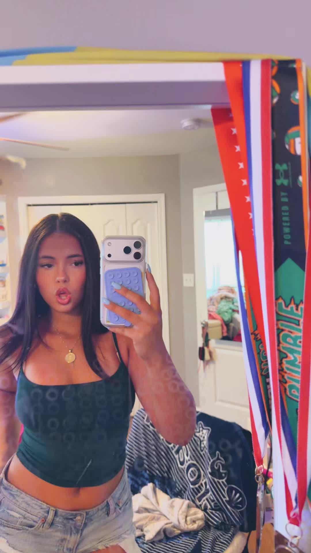@Manuela