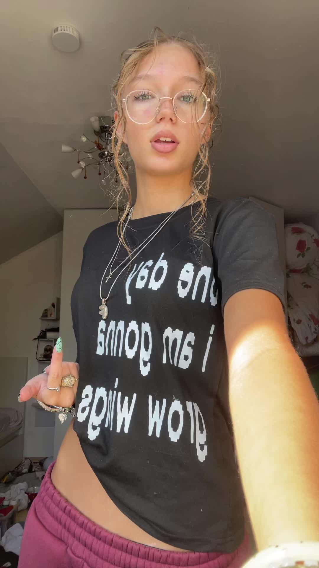 @iwanttobeSWAG