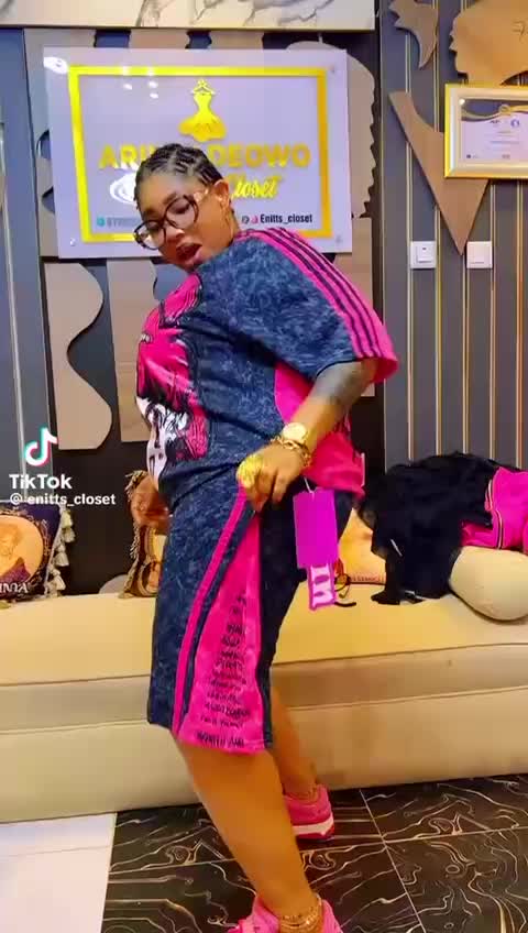 @Chachaconcept