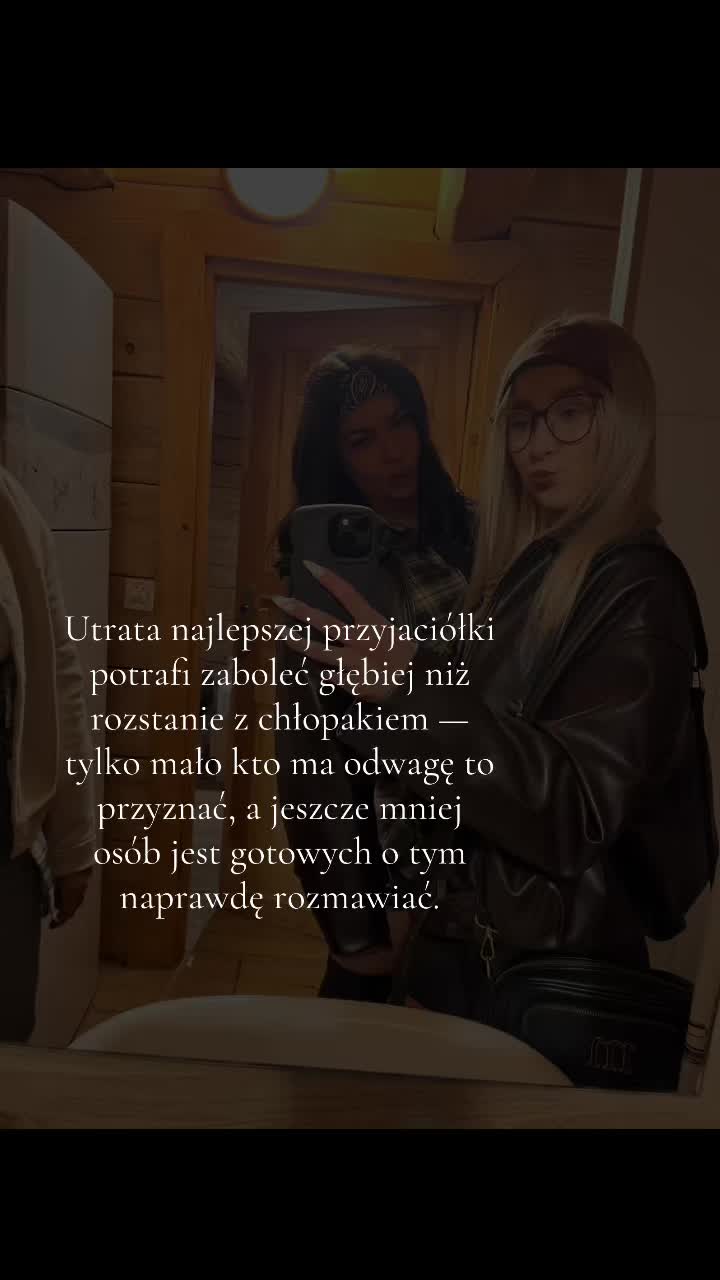 @juliaaa