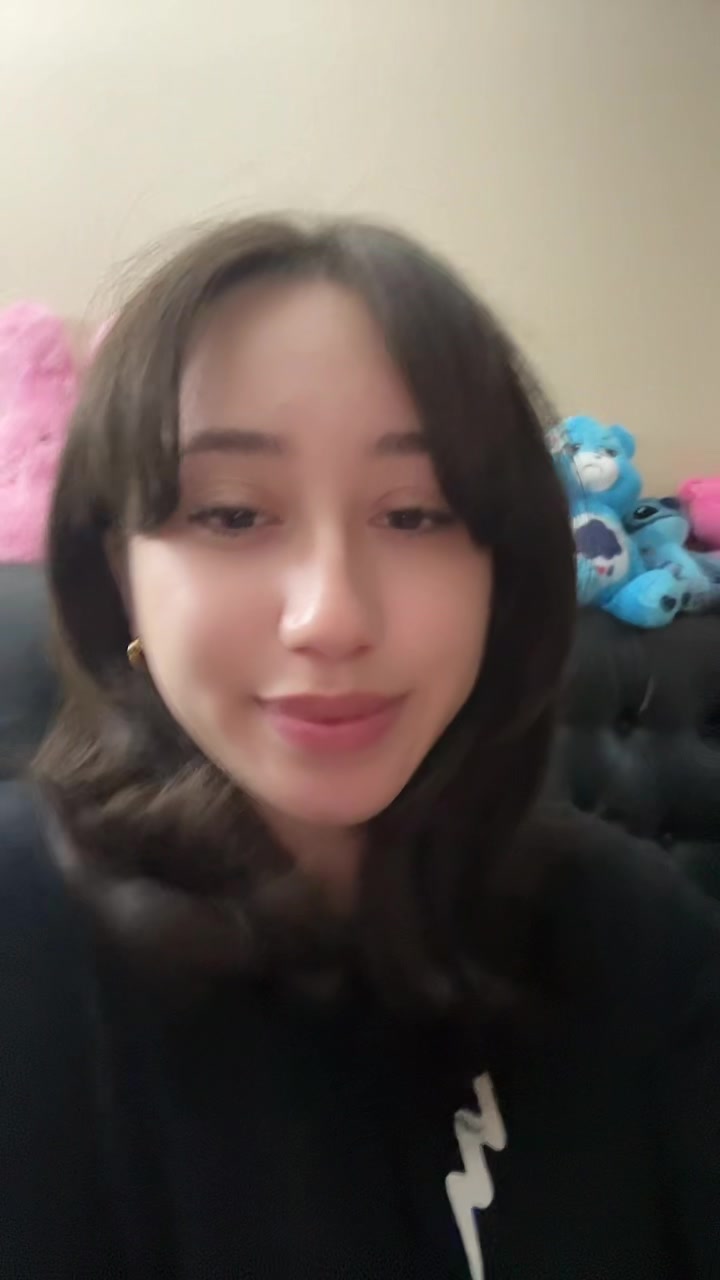 @Alexis