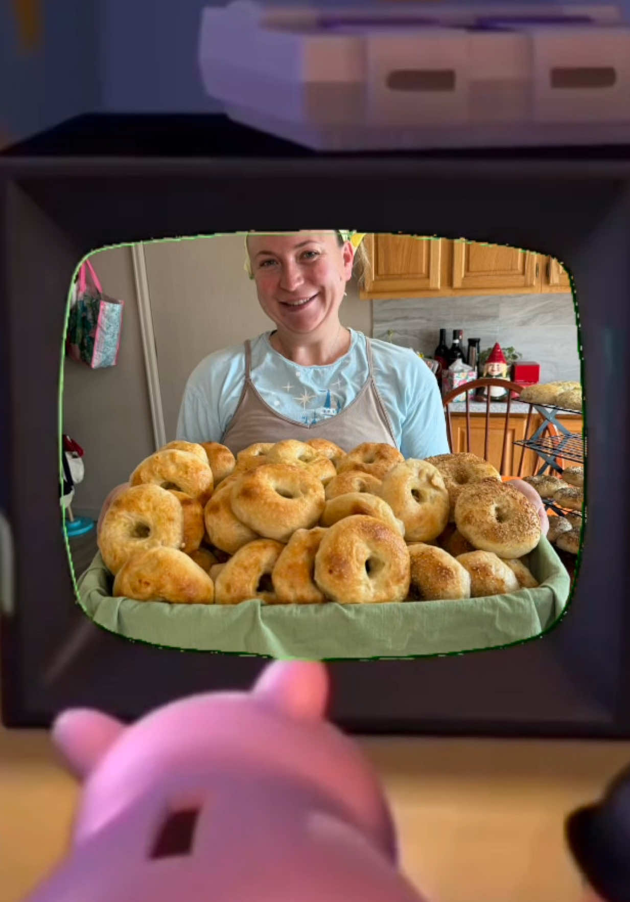 @Hali Holt 🥨