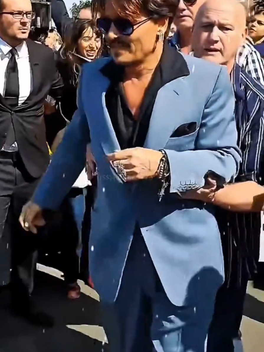 @🏴&zwj;☠️Misssparrow73❤️JD