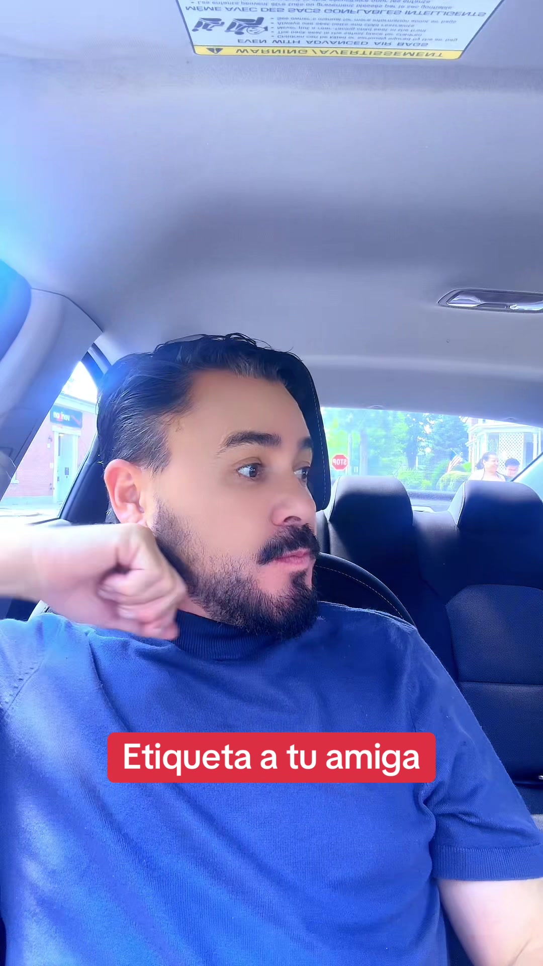 @Alex López