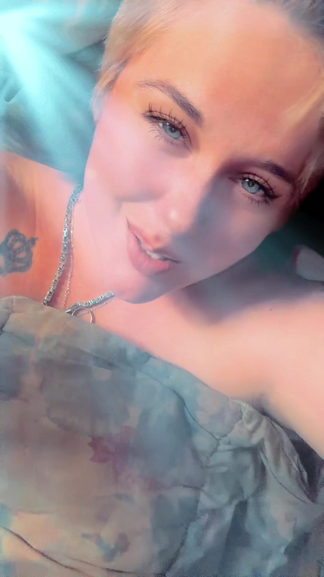 @Carmen♥️😈~FoxiUndCarmen4live~