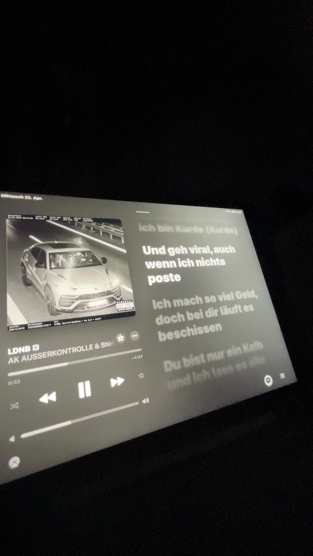 @Applemusik_Lyrics.