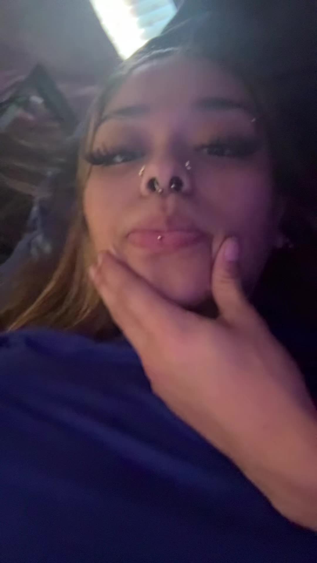 @g