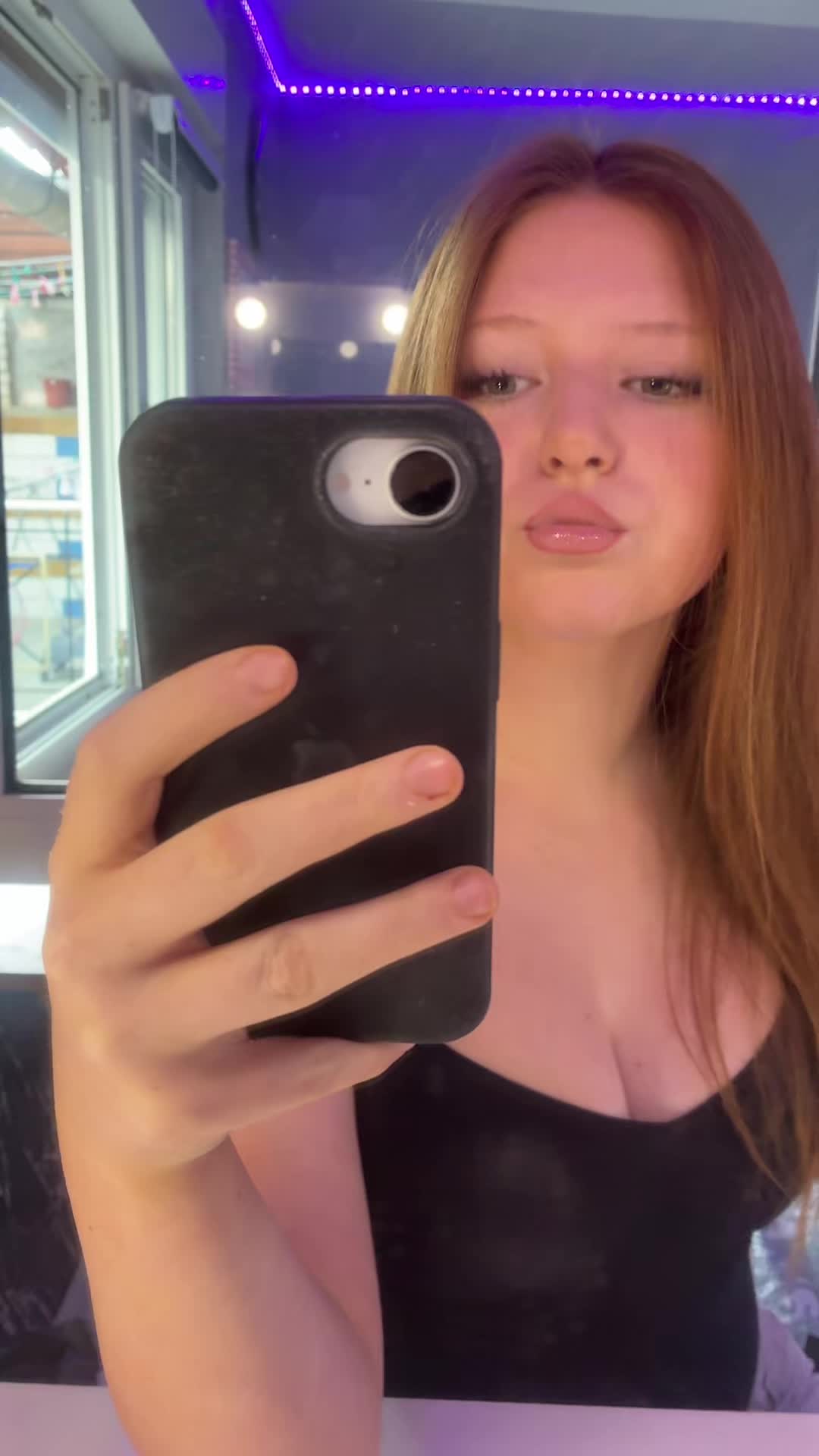 @𝔍𝔲𝔩𝔦