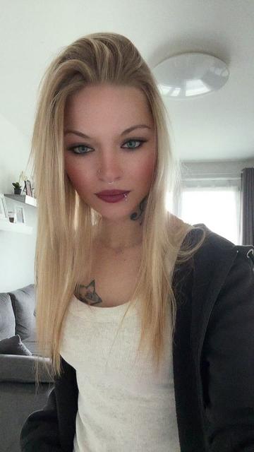 @Franzii