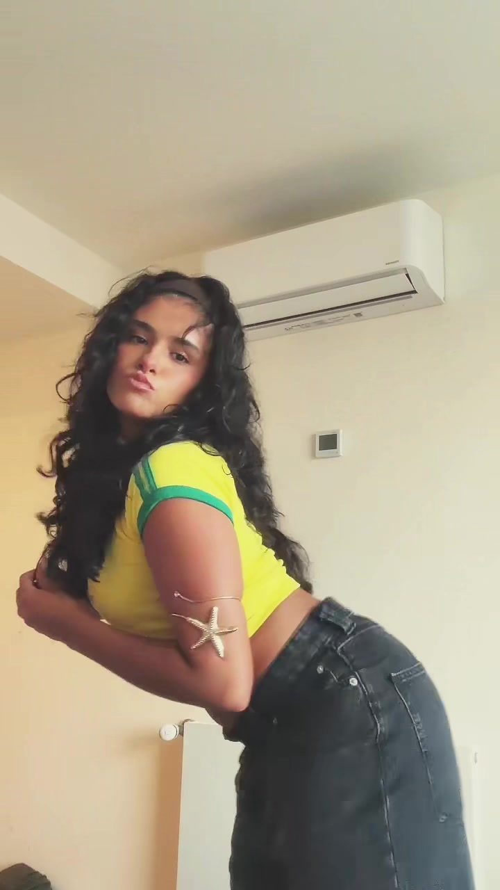 @camila alves