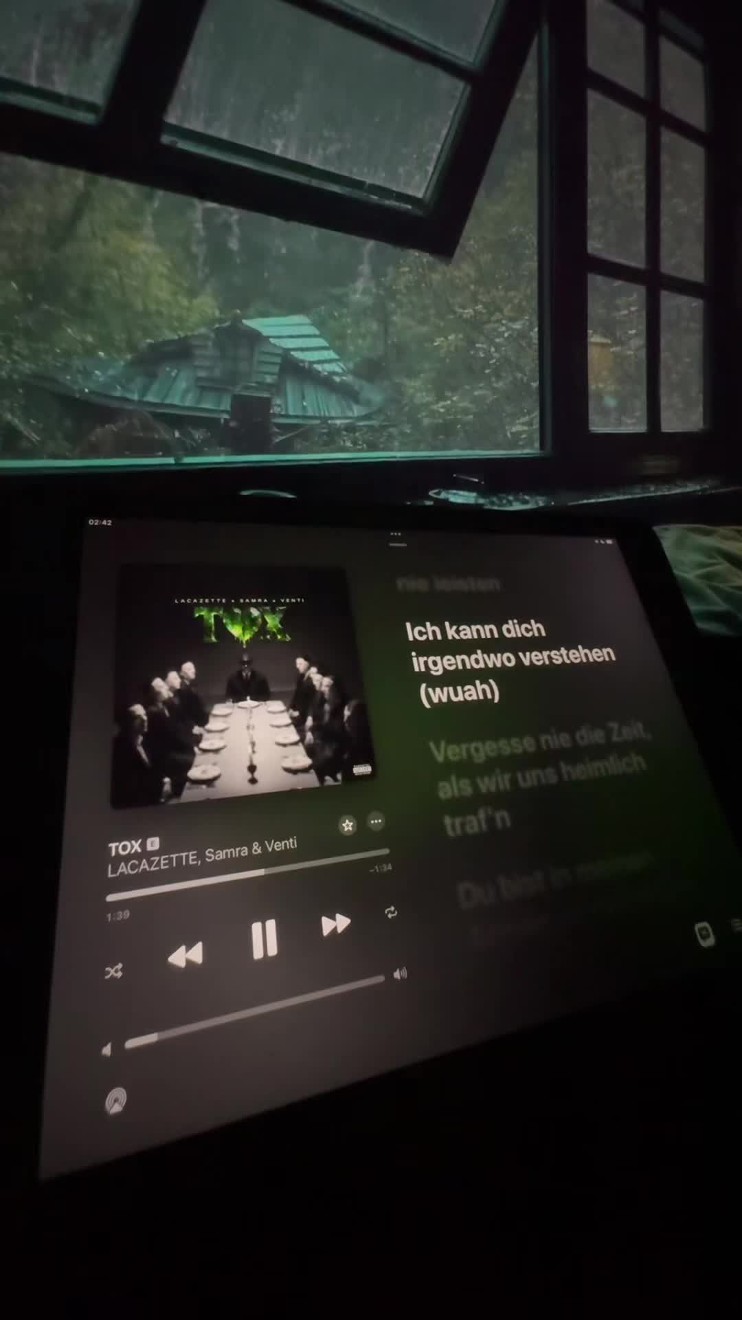 @h.lyrics