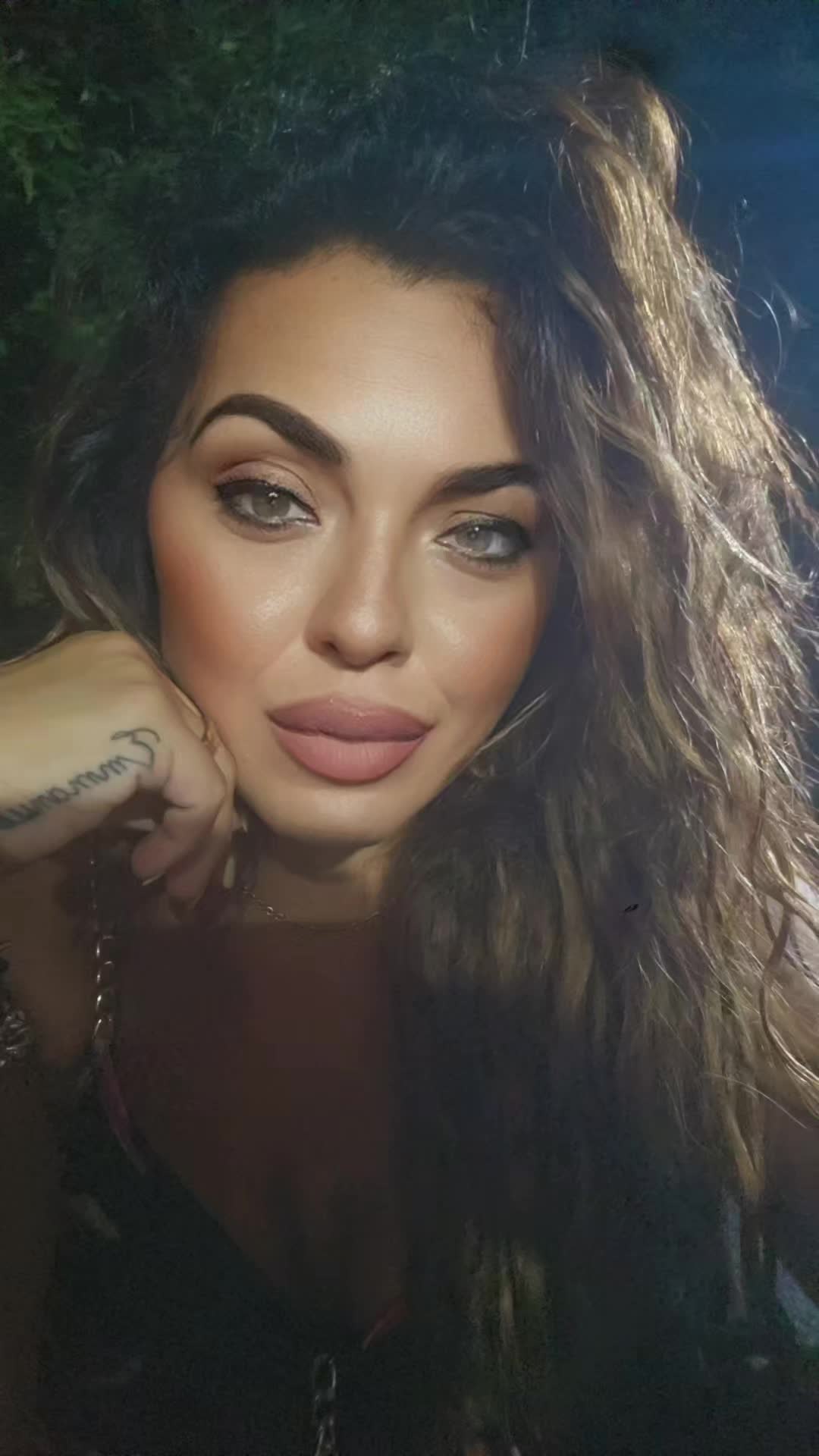 @𝒜𝓃𝓉💍𝓃𝑒𝓁𝓁𝒶  🪽