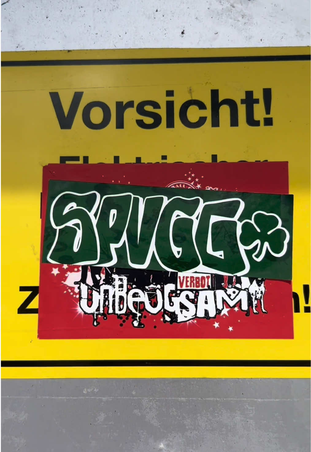 @SpVgg.klebt