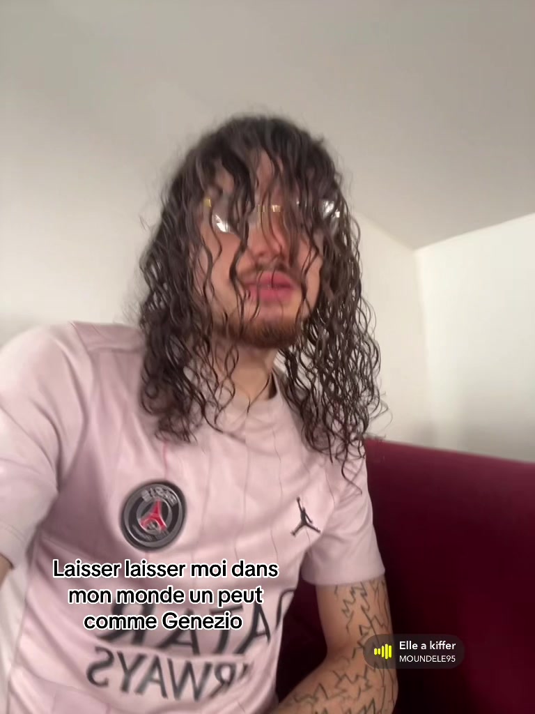 @Moundele95🇷🇪