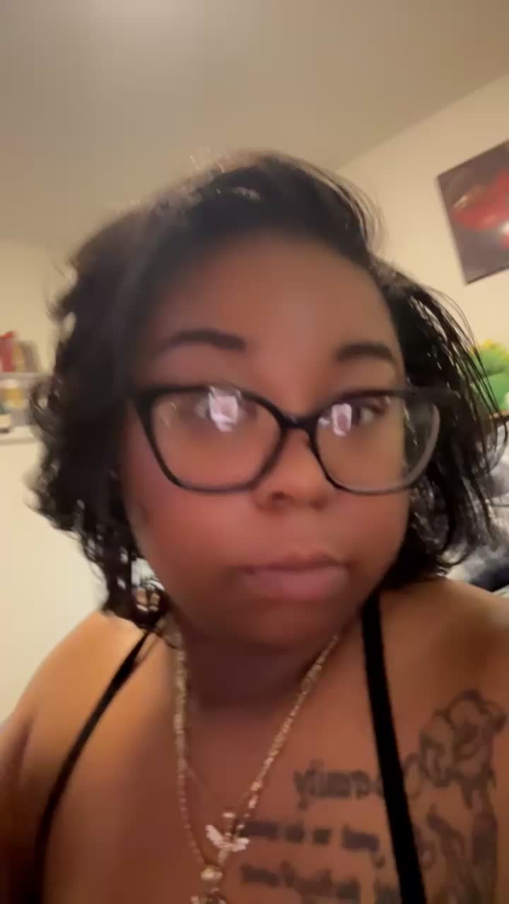 @trapladytana