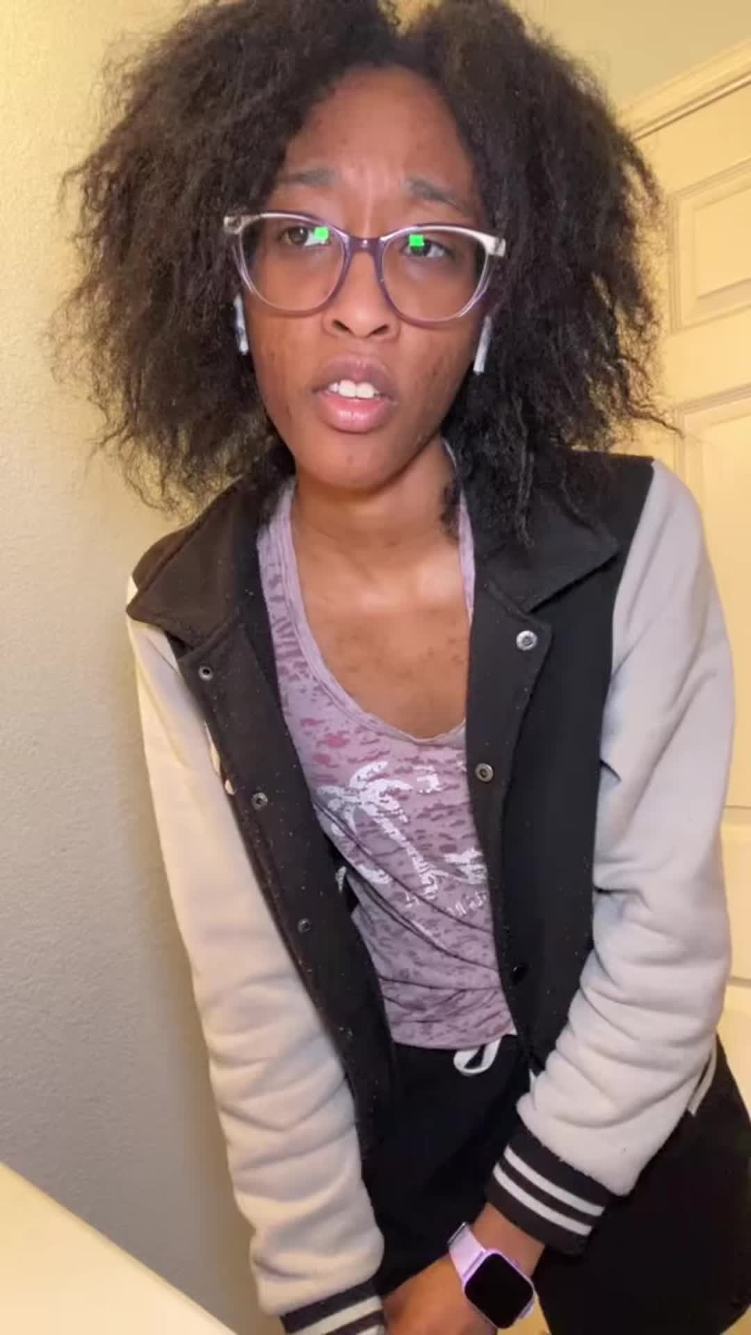 @Shayla