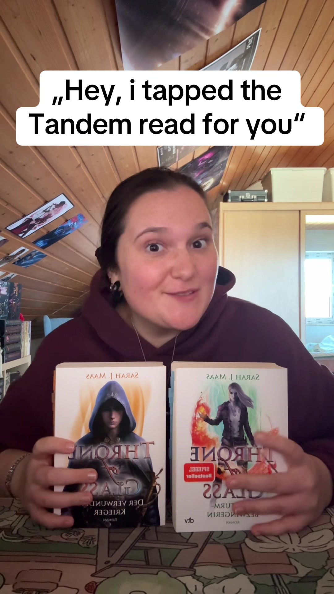 @LauraReads🥀🗡️