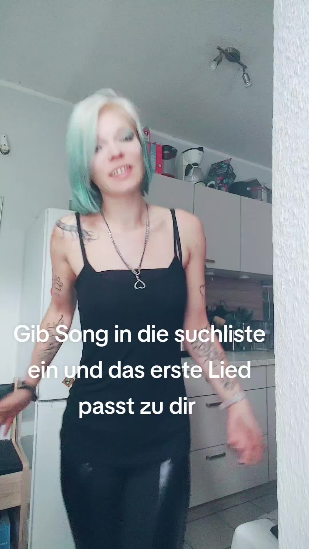 @Marie Meyer
