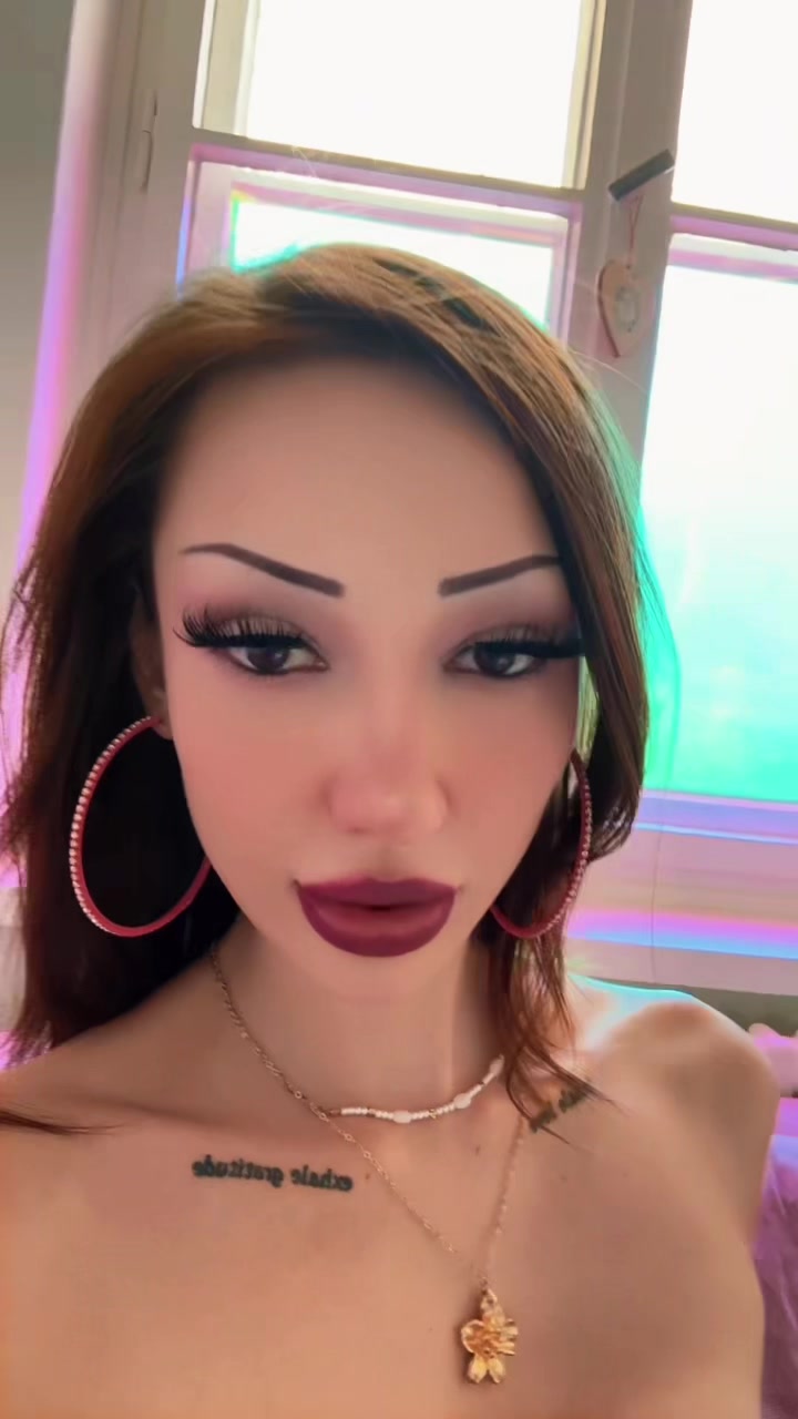 @lischadelicious