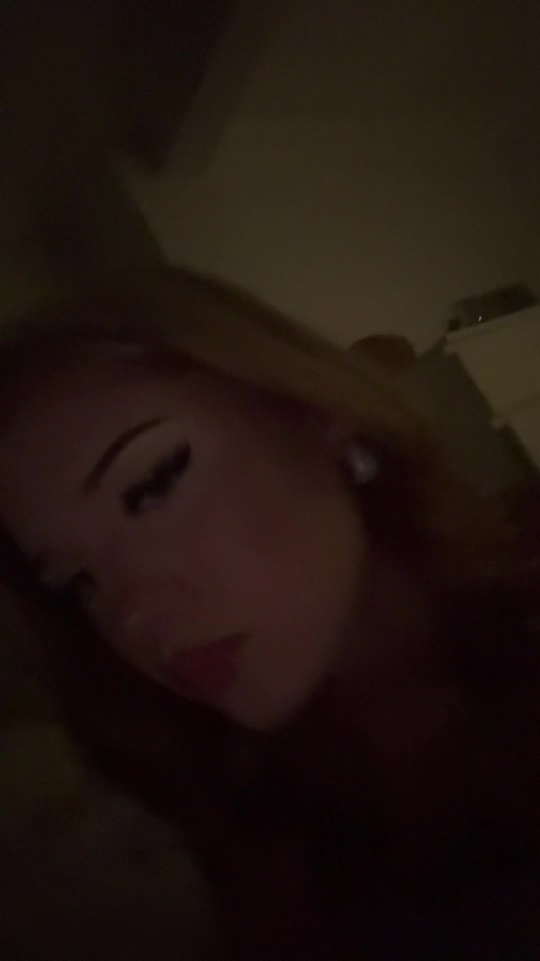@𝒻𝓇𝑒𝓎🦢