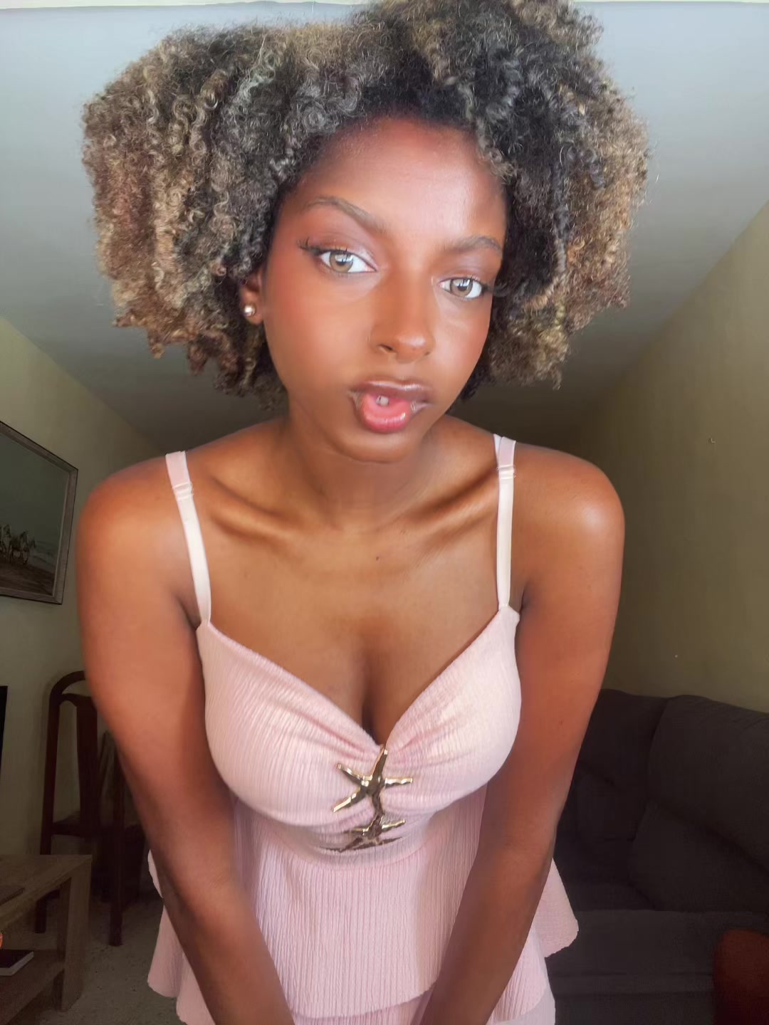 @Daniella D’Vall