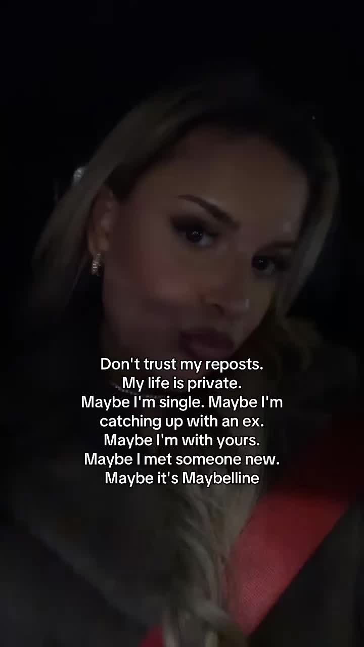 @𝐌