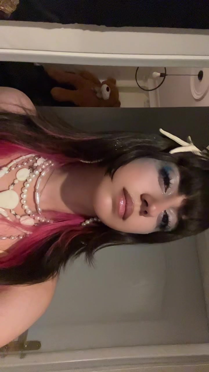 @Lin