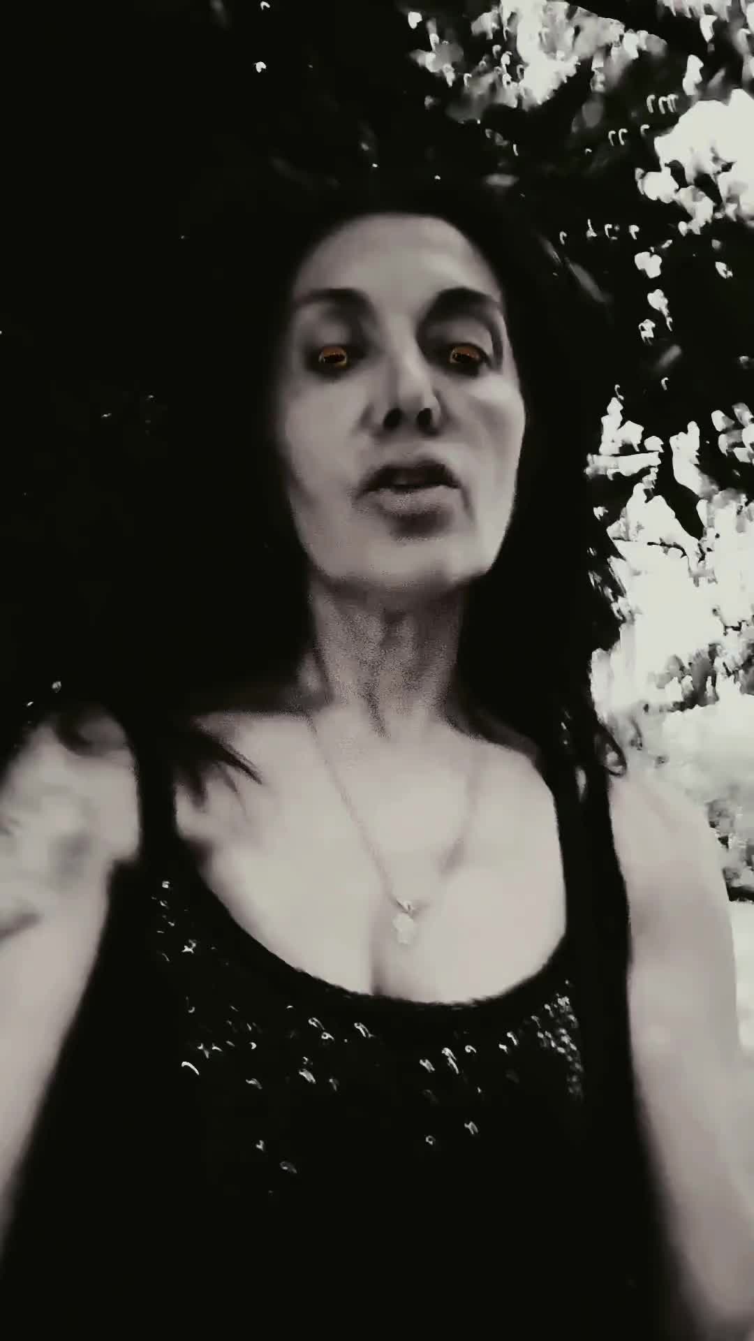 @MurielXXX