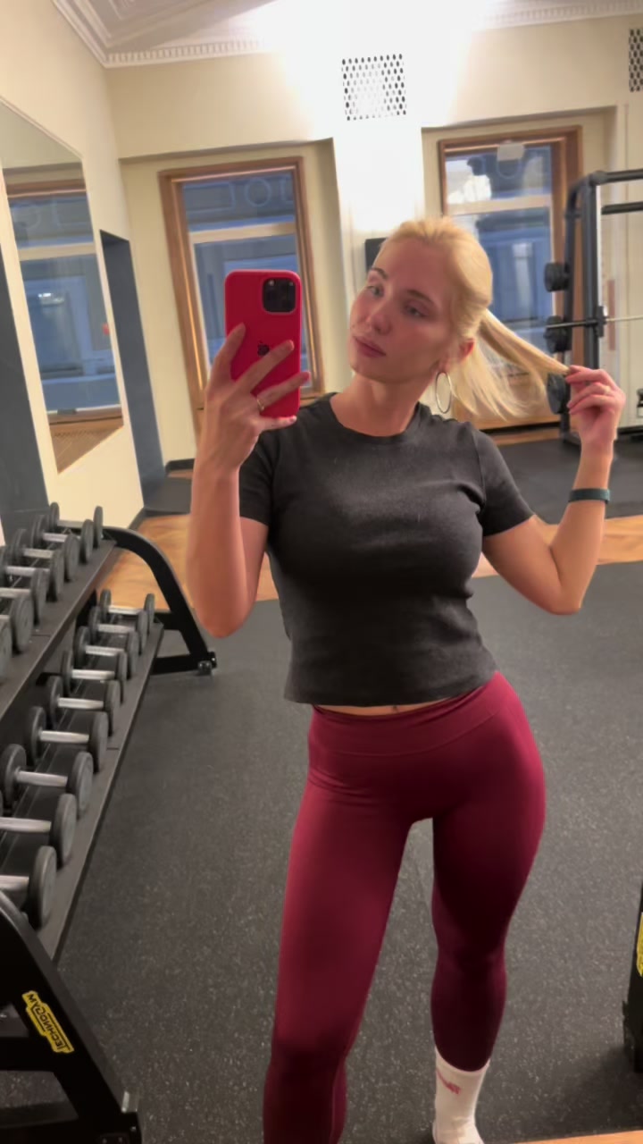 @Alinochka