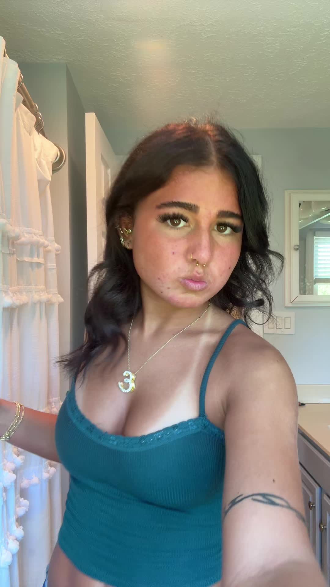 @ella ❦