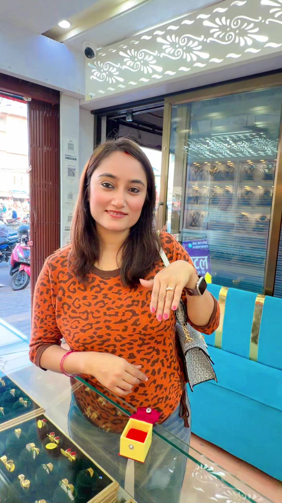 @Madi jewellers & sons
