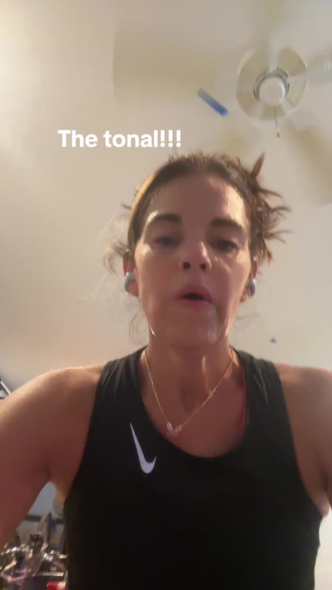 @Adrianne Jouet