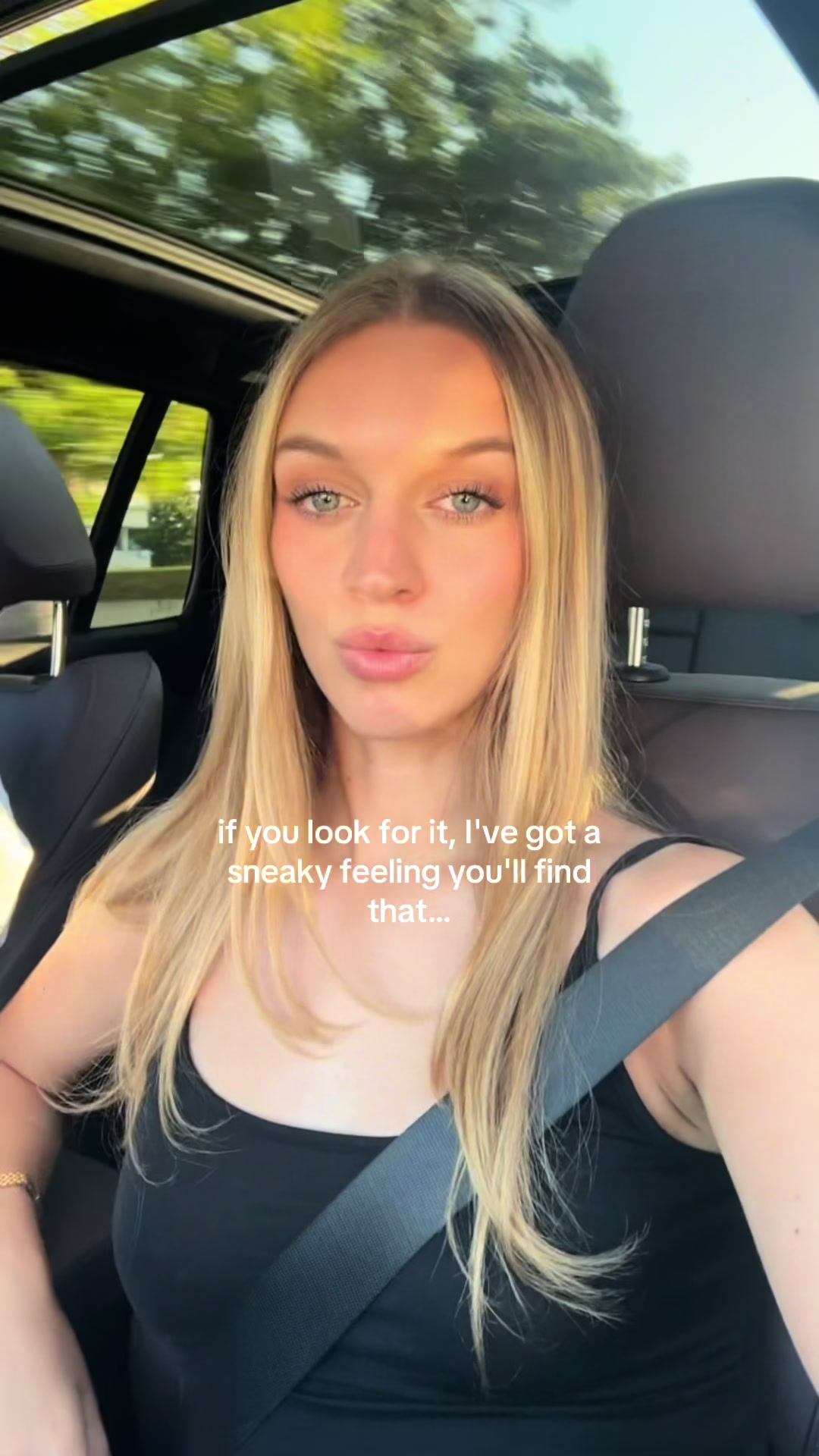 @Rafaela🤠