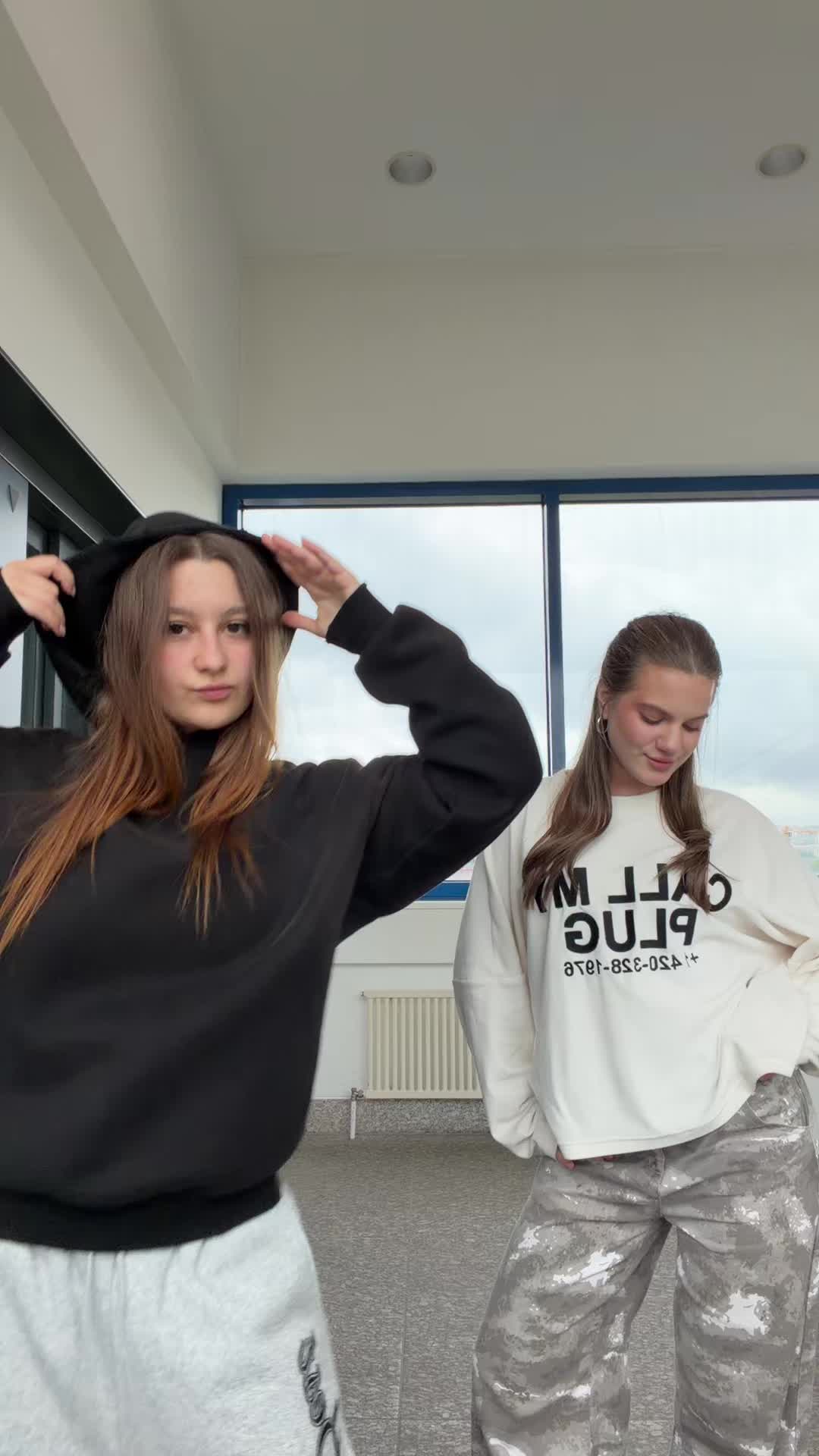 @lennahey