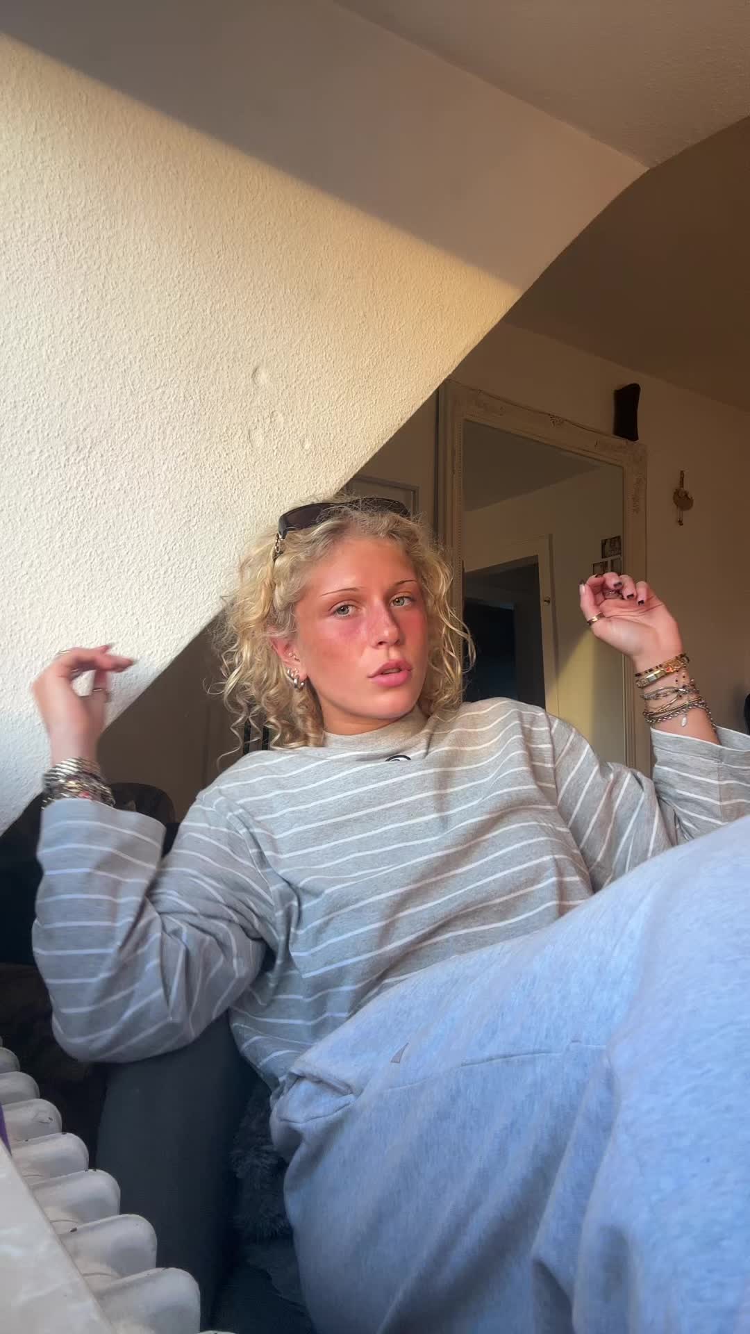 @mira