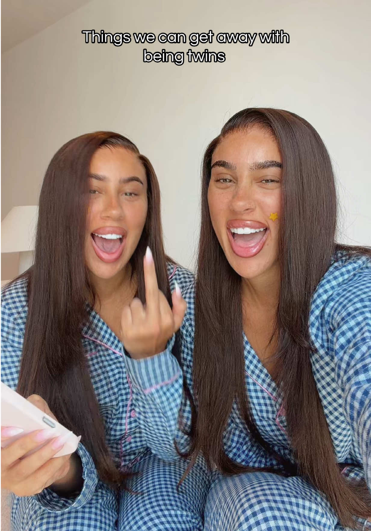 @Nel Twins