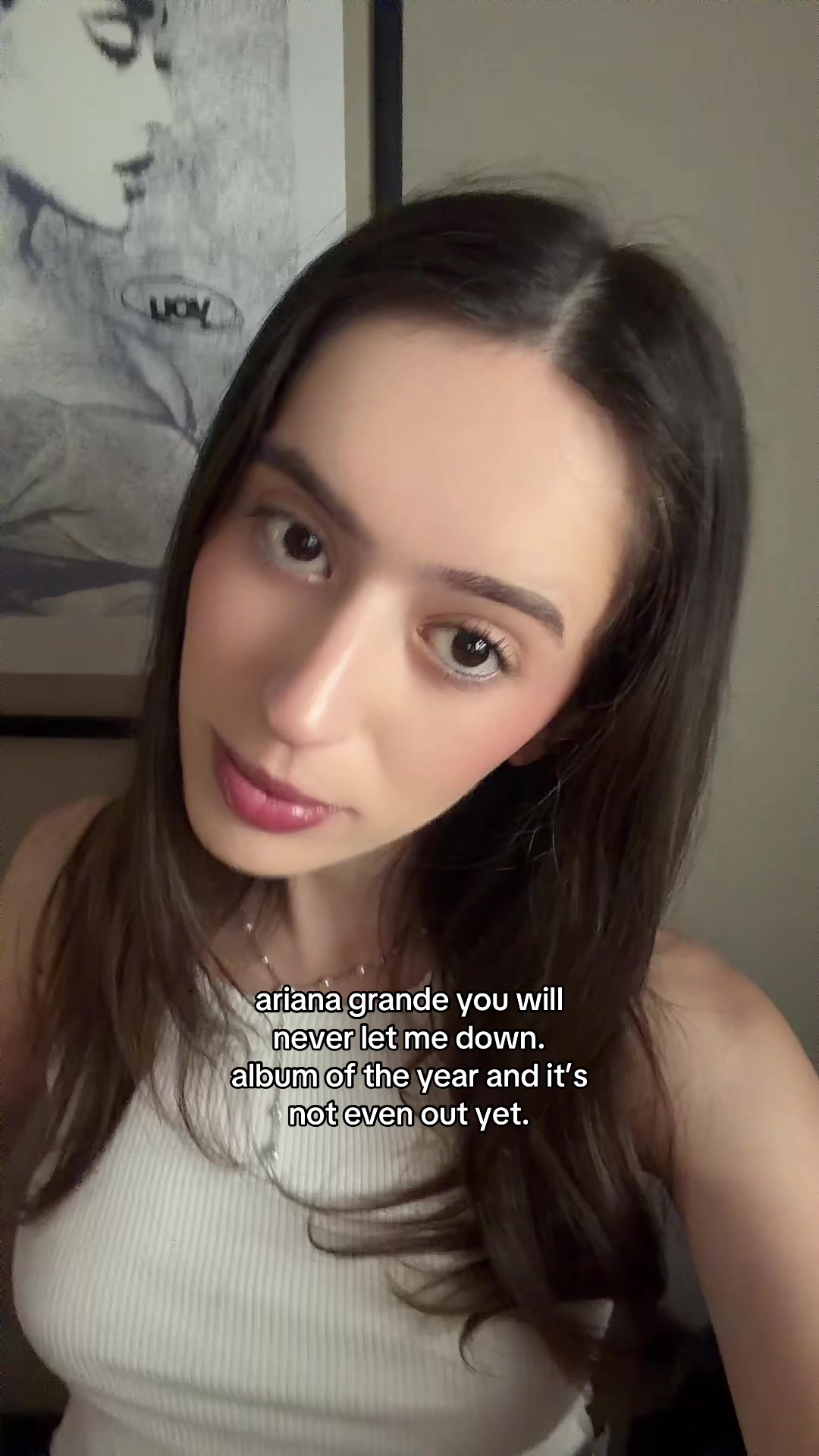 @Elodie