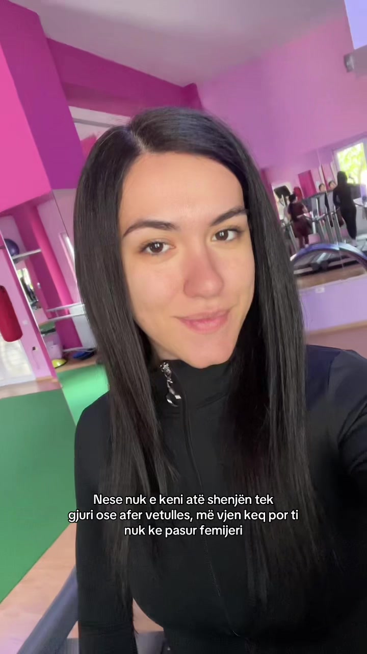 @xheni🥰