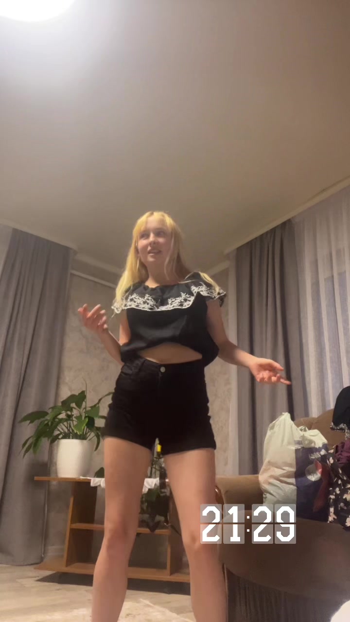 @Ana