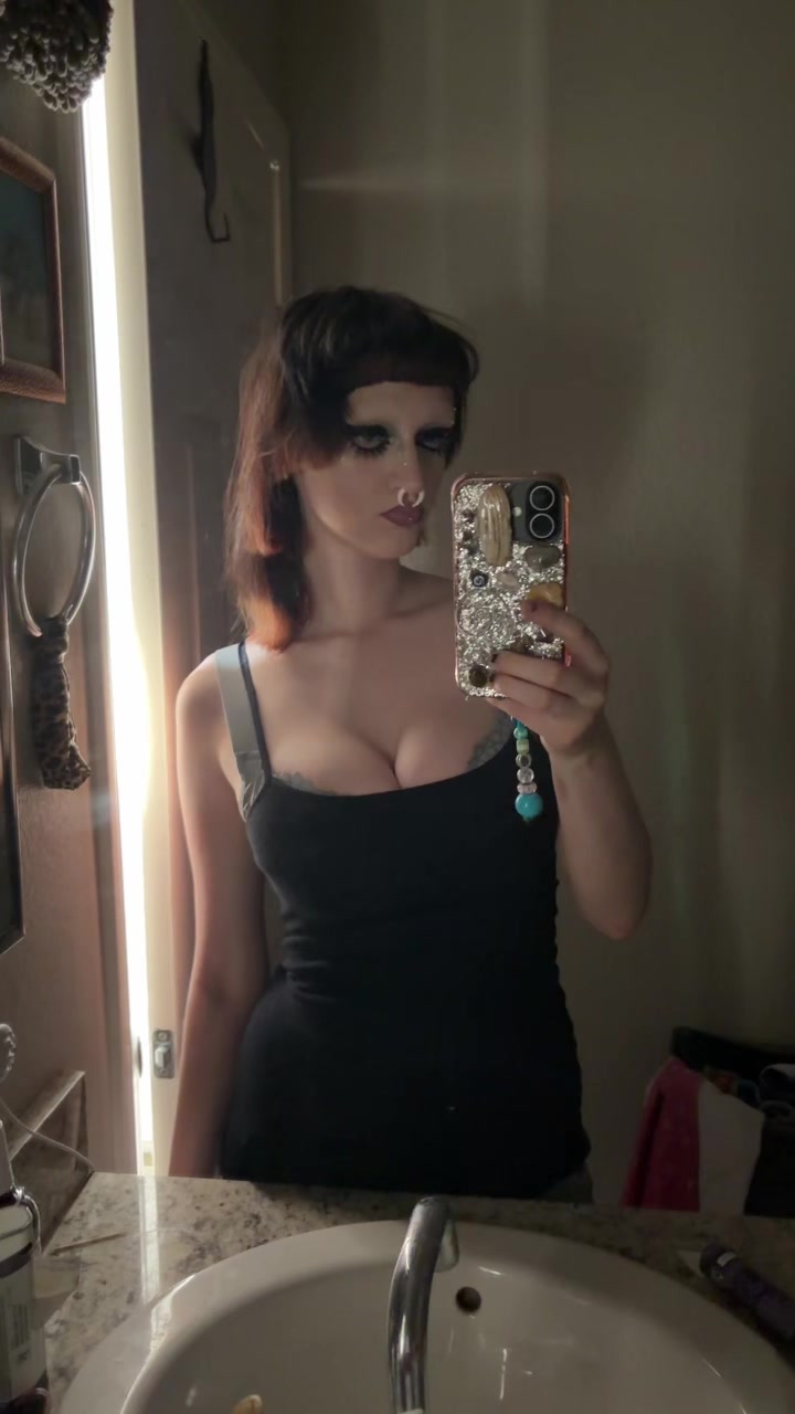 @velikislap8