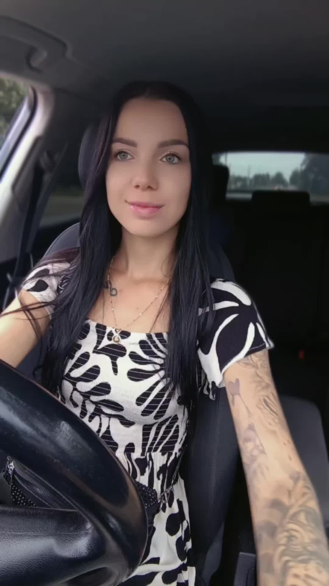 @czarneniebo___