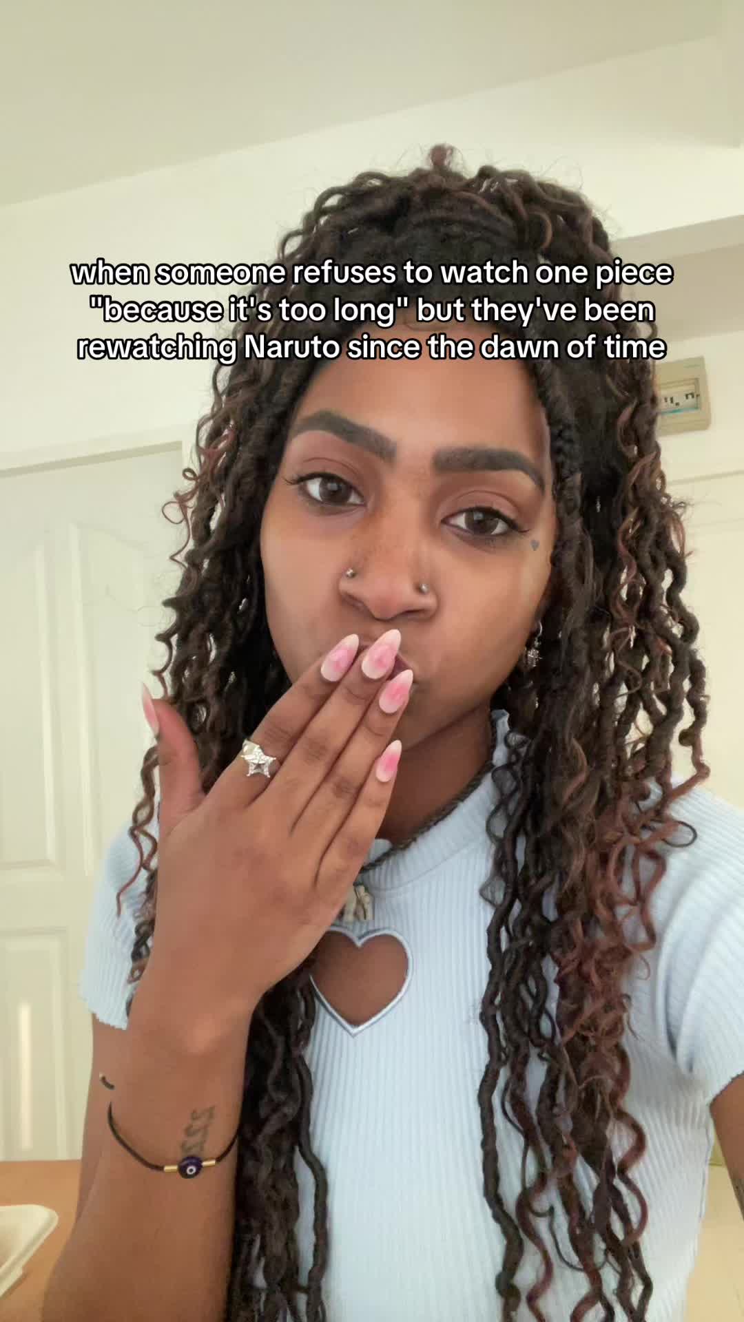 @anjie 🖤