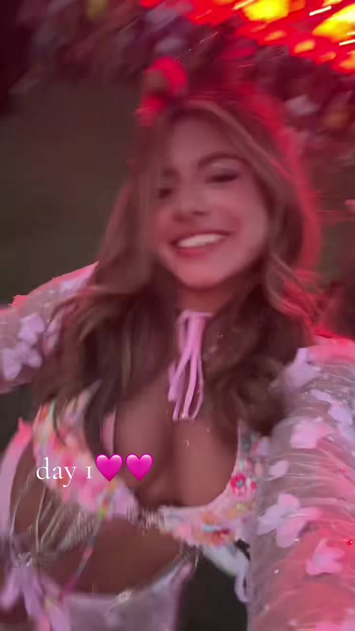 @sharickycam