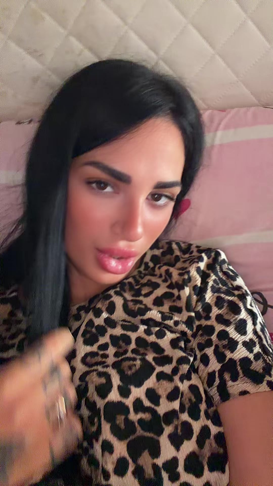 @🩷👑𝑳𝑨 𝑫𝑶𝑳𝑳𝒀👑🩷