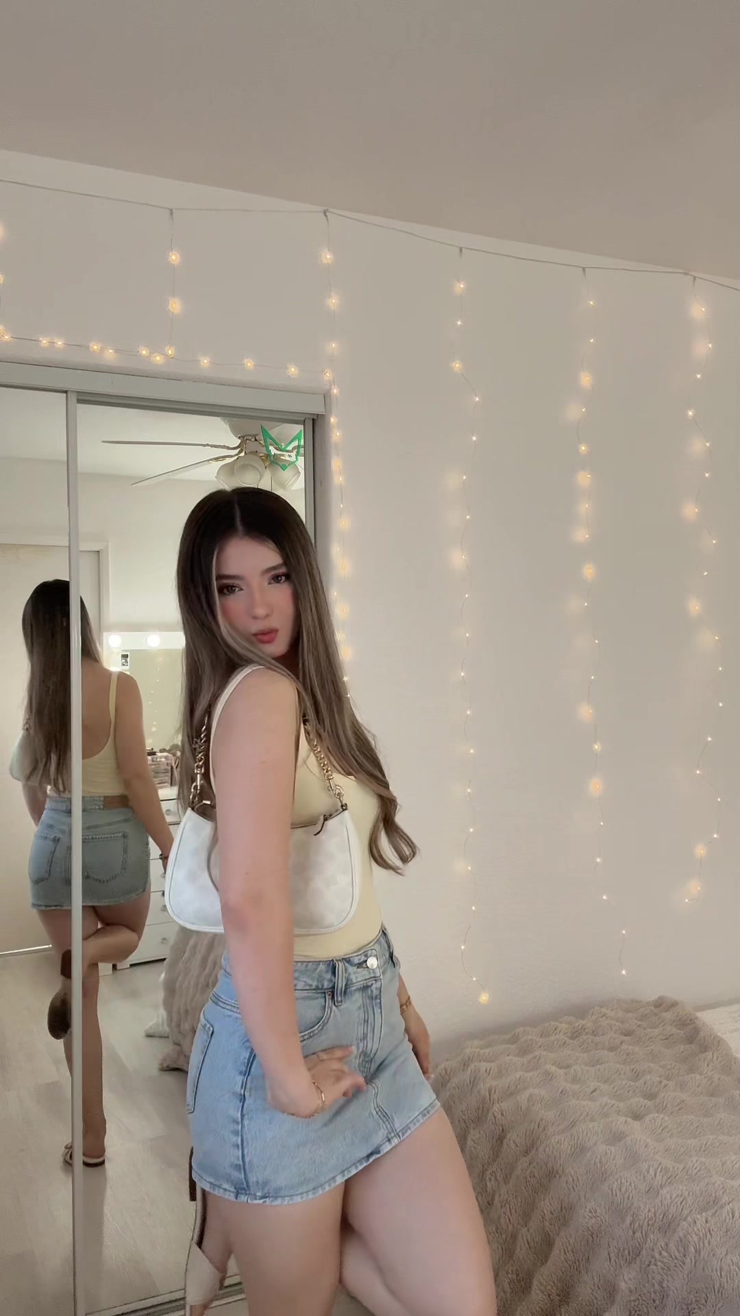 @Axiri